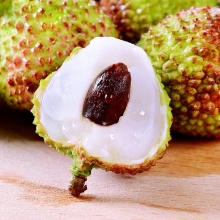 妃子笑荔枝： 清甜多汁，滑嫩爽口(5月-7月)